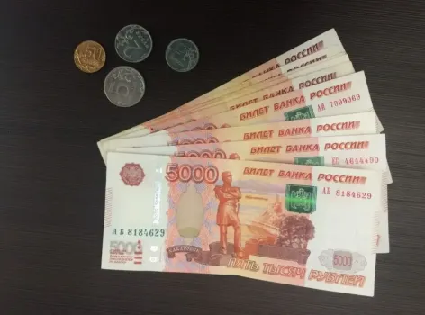 Средняя зарплата в Башкирии стала выше 72 тысяч: однако темпы роста медленнее, чем по стране